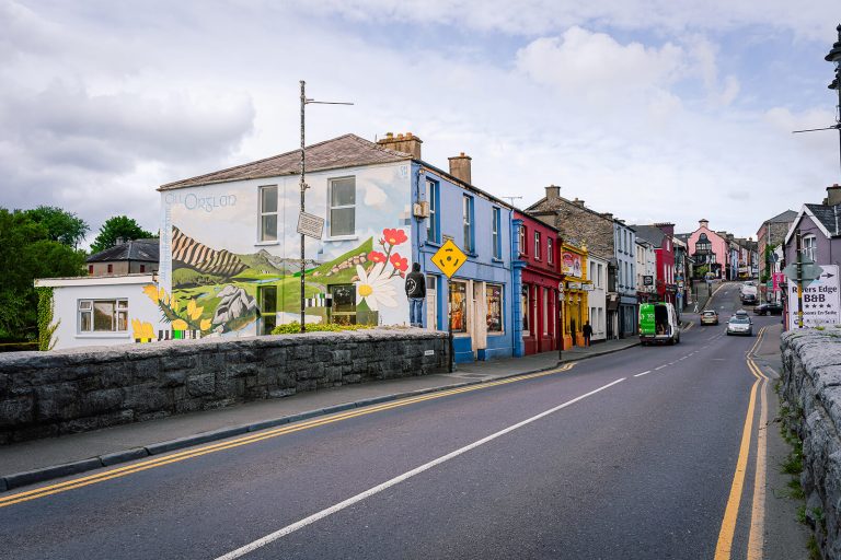 K FEST full mural in Killorglin photo by Dave Ryan Media A732078